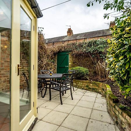 7 St John'S Crescent Villa York Eksteriør bilde