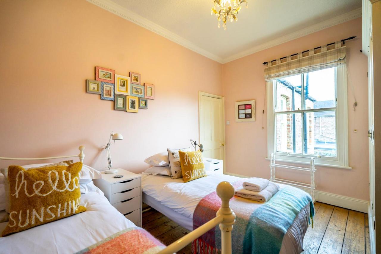 7 St John'S Crescent Villa York Eksteriør bilde
