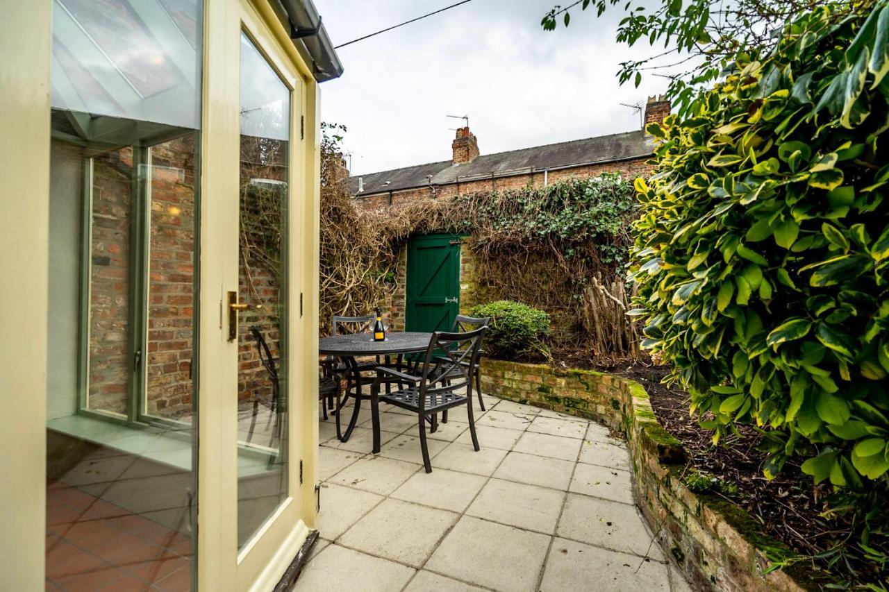 7 St John'S Crescent Villa York Eksteriør bilde
