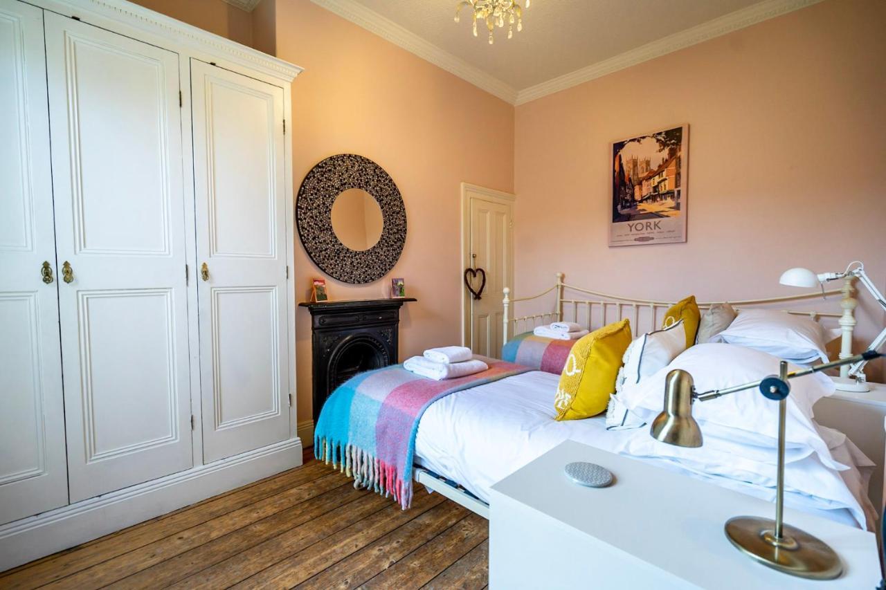 7 St John'S Crescent Villa York Eksteriør bilde