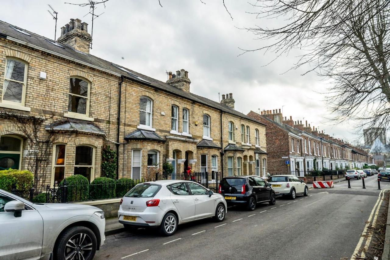 7 St John'S Crescent Villa York Eksteriør bilde