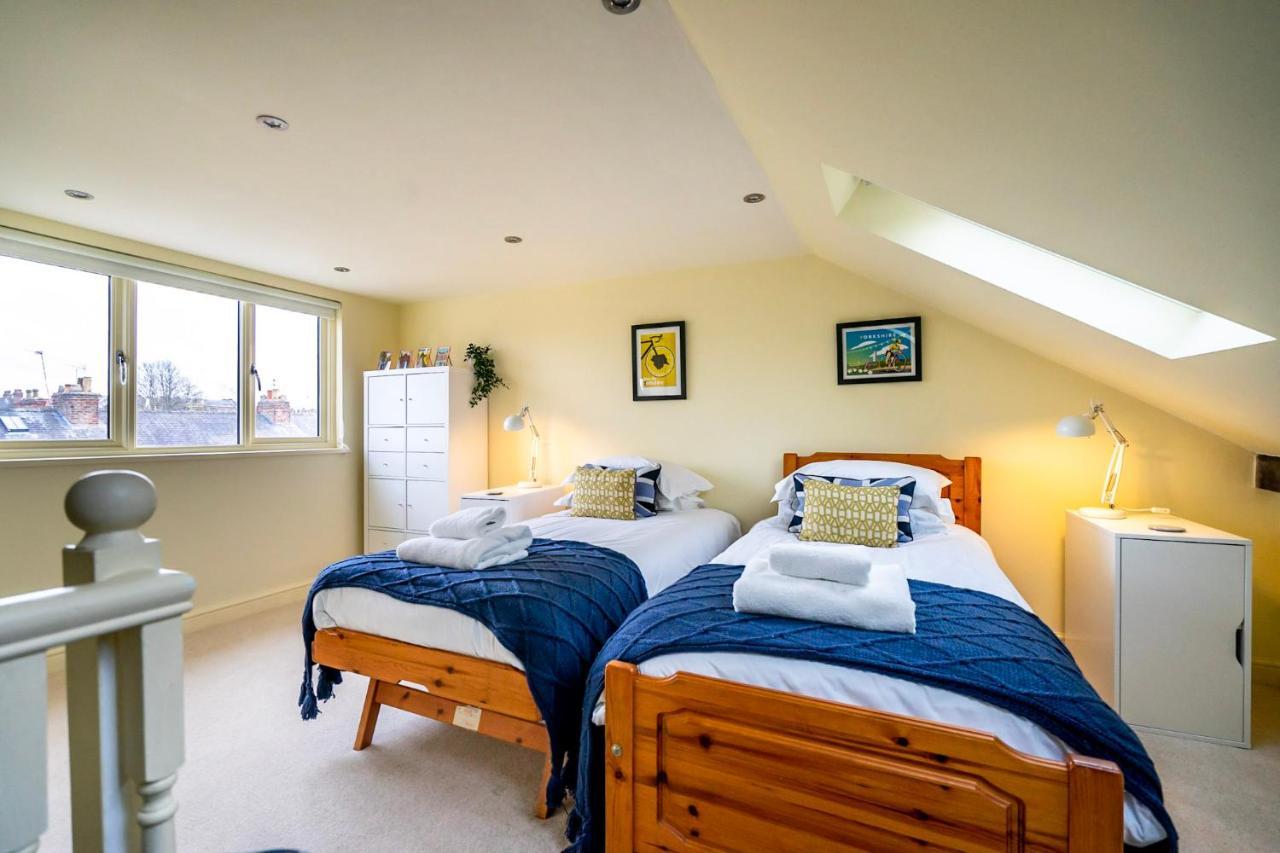 7 St John'S Crescent Villa York Eksteriør bilde
